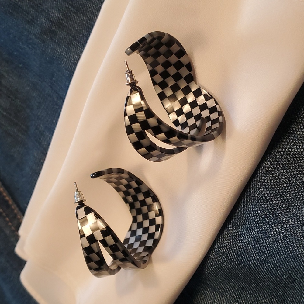 Checkered earrings